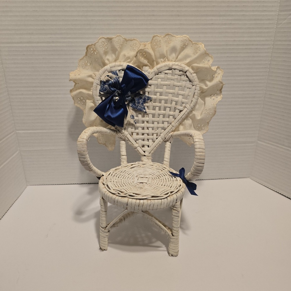 Vintage‎ Ornate White Wicker Planter Doll Chair Bohemian Granny Core